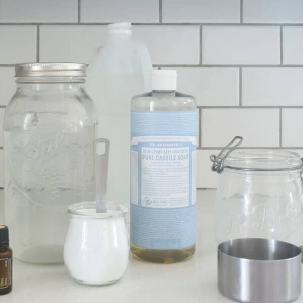 Homemade Nontoxic Bathroom Scrub Cleaner