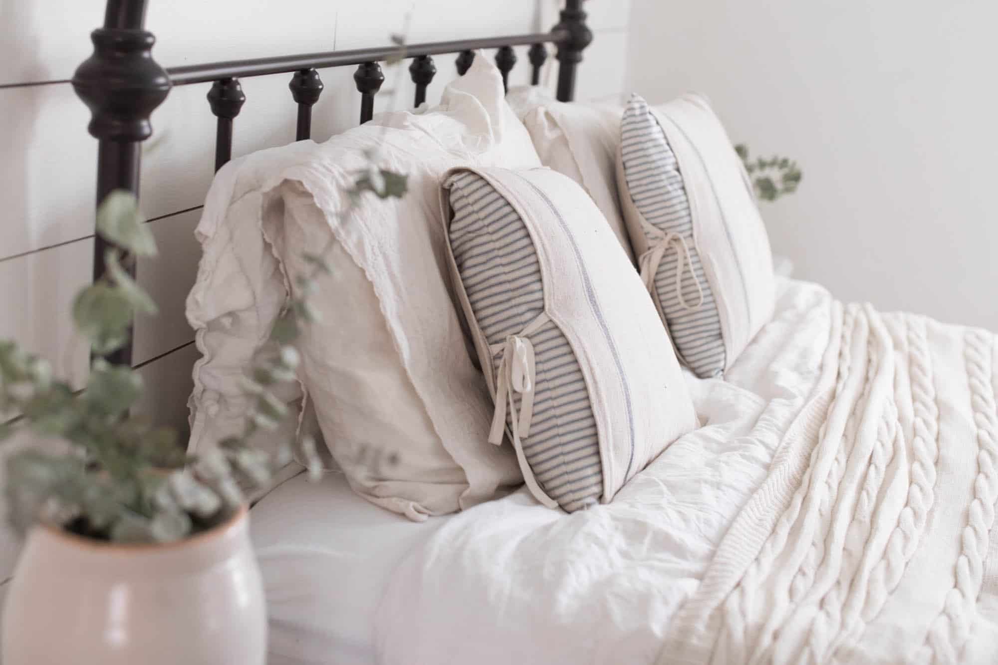 Simple Farmhouse Pillow Covers