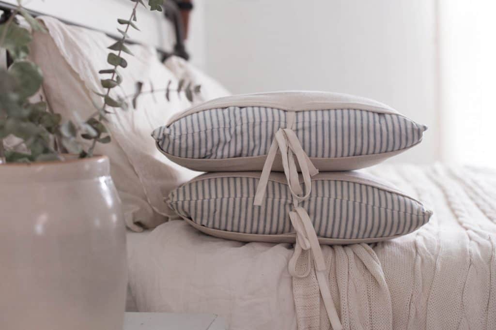 DIY Grain Sack Pillow - Love of Family & Home