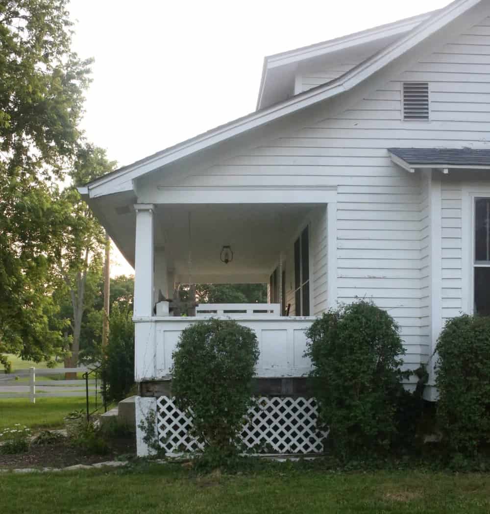 Curb Appeal Makeover With Lowe's- Before Pictures and ...