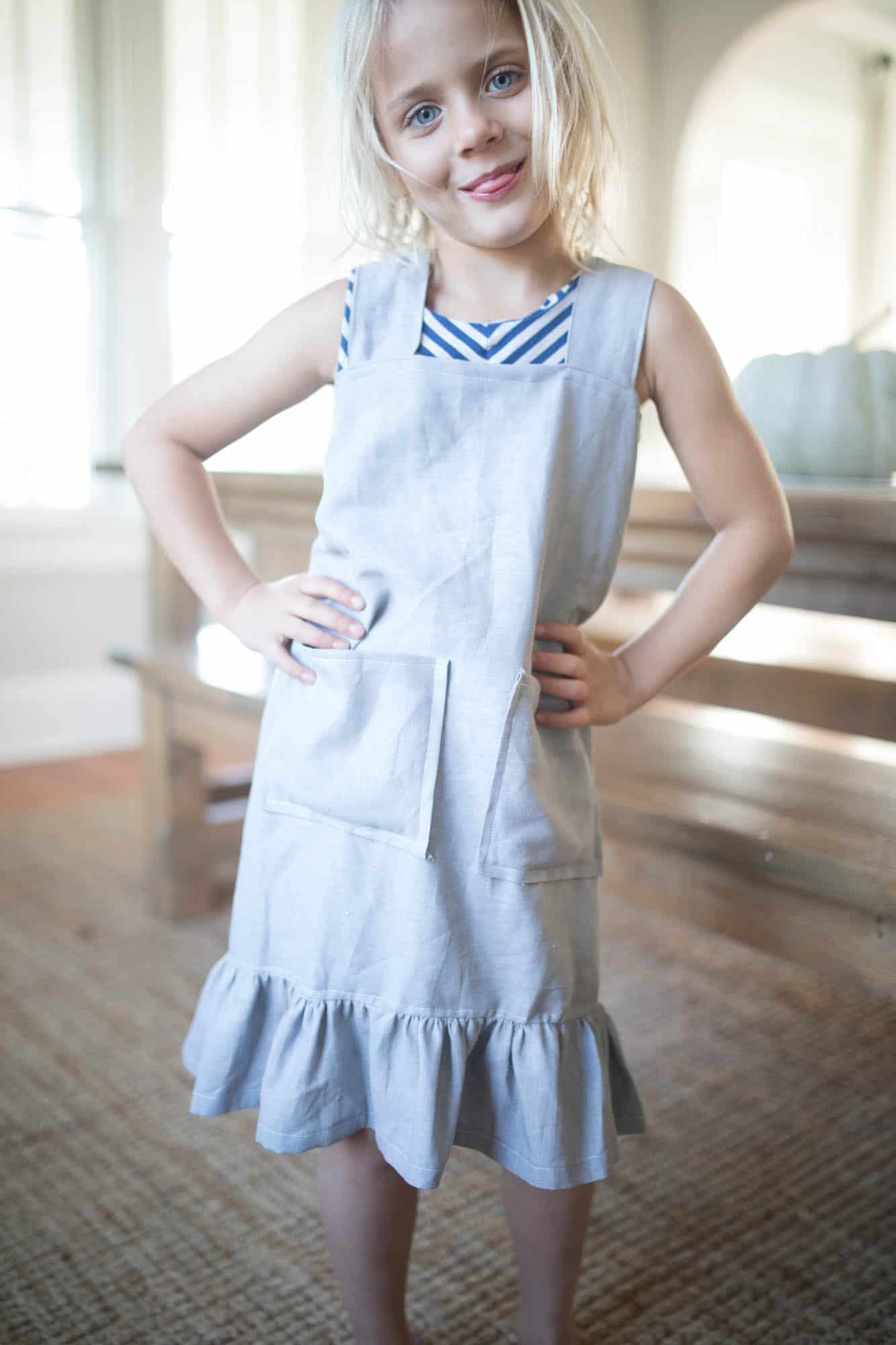 Simple DIY Pinafore Apron for Girls with Video Tutorial