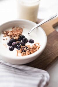 The Easiest Instant Pot Yogurt Recipe - Farmhouse on Boone