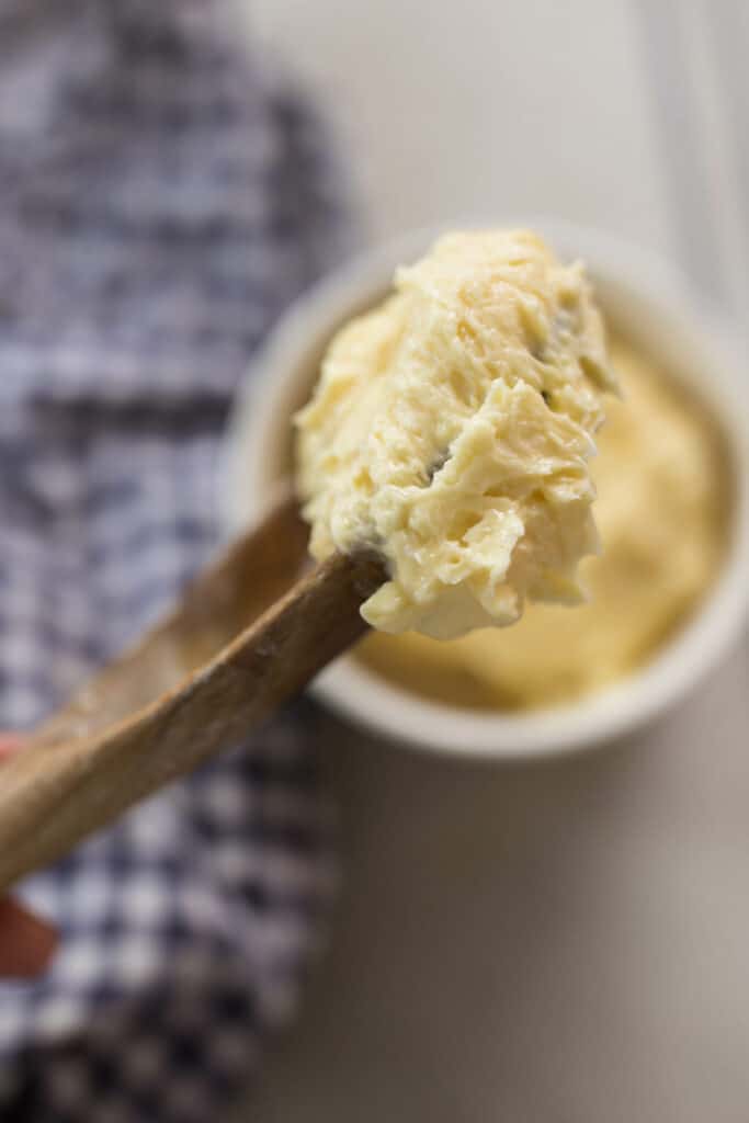 How to make Homemade Butter (Fresh and Creamy) - Little Spoon Farm