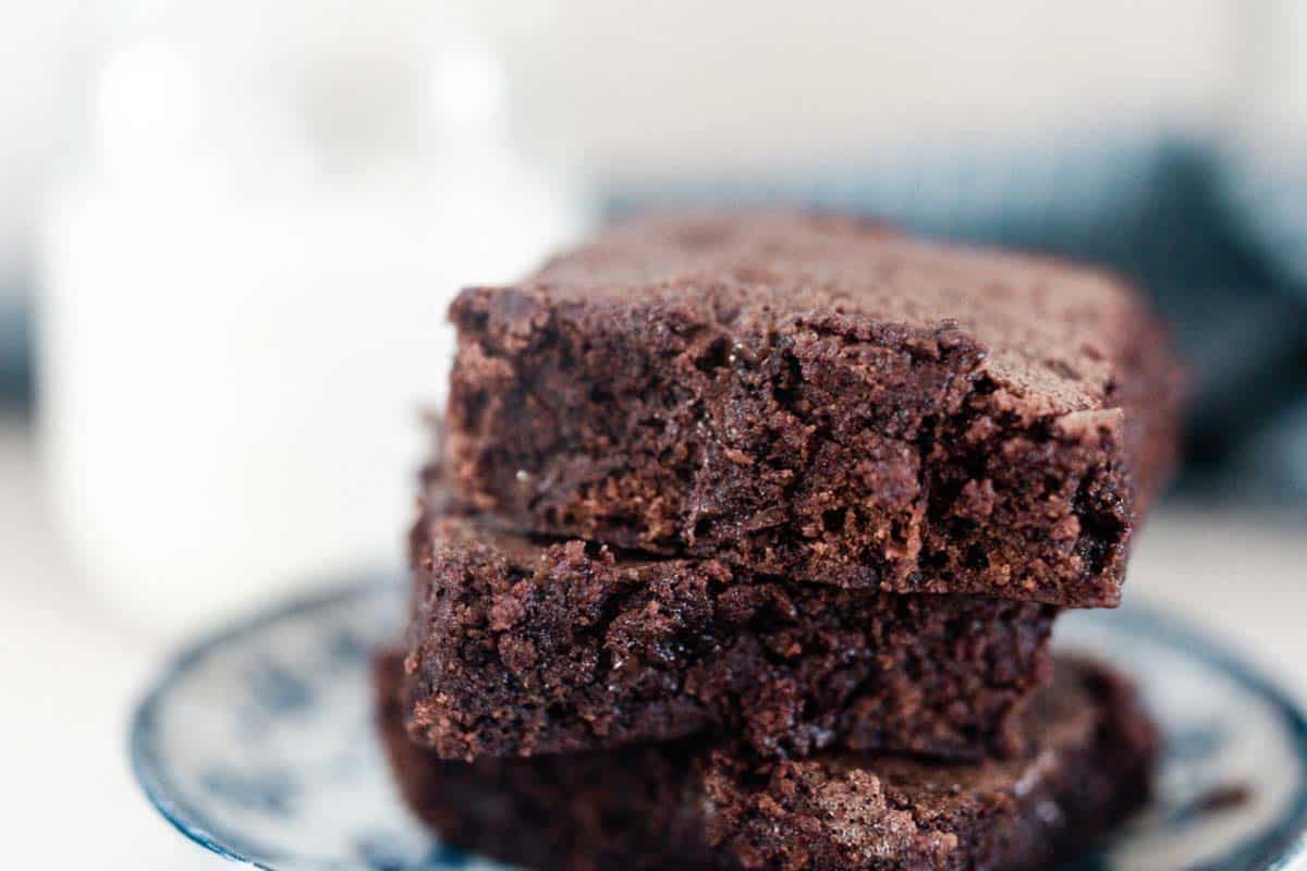 Easy Einkorn Brownies - Farmhouse on Boone