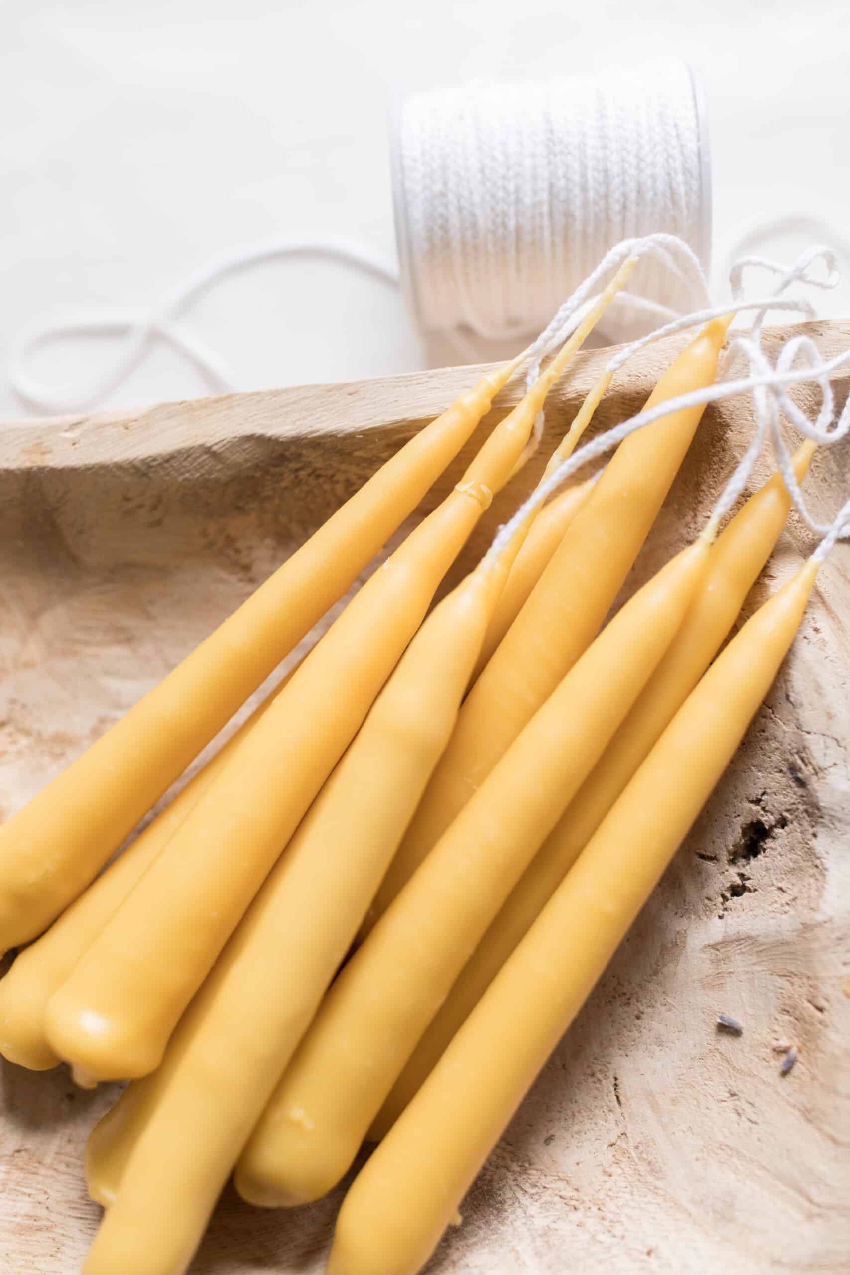 Do you want to make a natural beeswax candle? - Learn to create beautiful  things