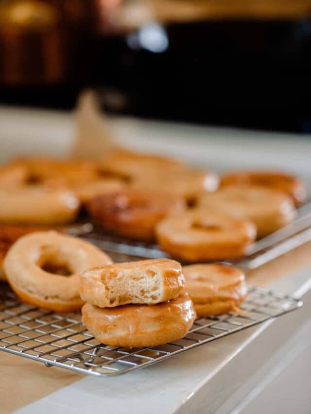 cropped-sourdough-donuts-8-2048x1365-1.jpeg