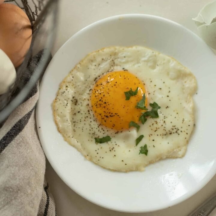 The Perfectly Cooked Sunny Side Up Eggs